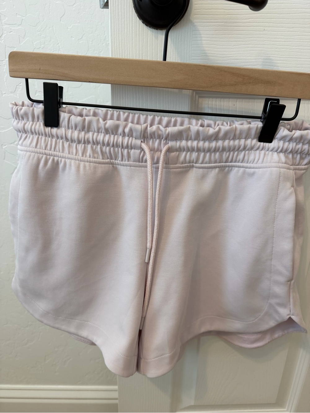 Athleta Soft Pink Seasoft Elastic Waist Athletic Shorts